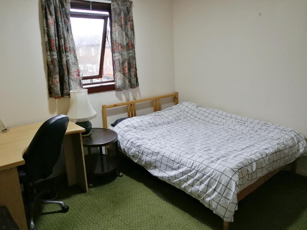 Guest House Private Room Near Glasgow City Centre Exterior photo